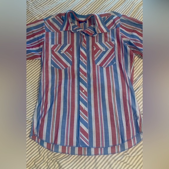 Wrangler Other - Wrangler pearl snap